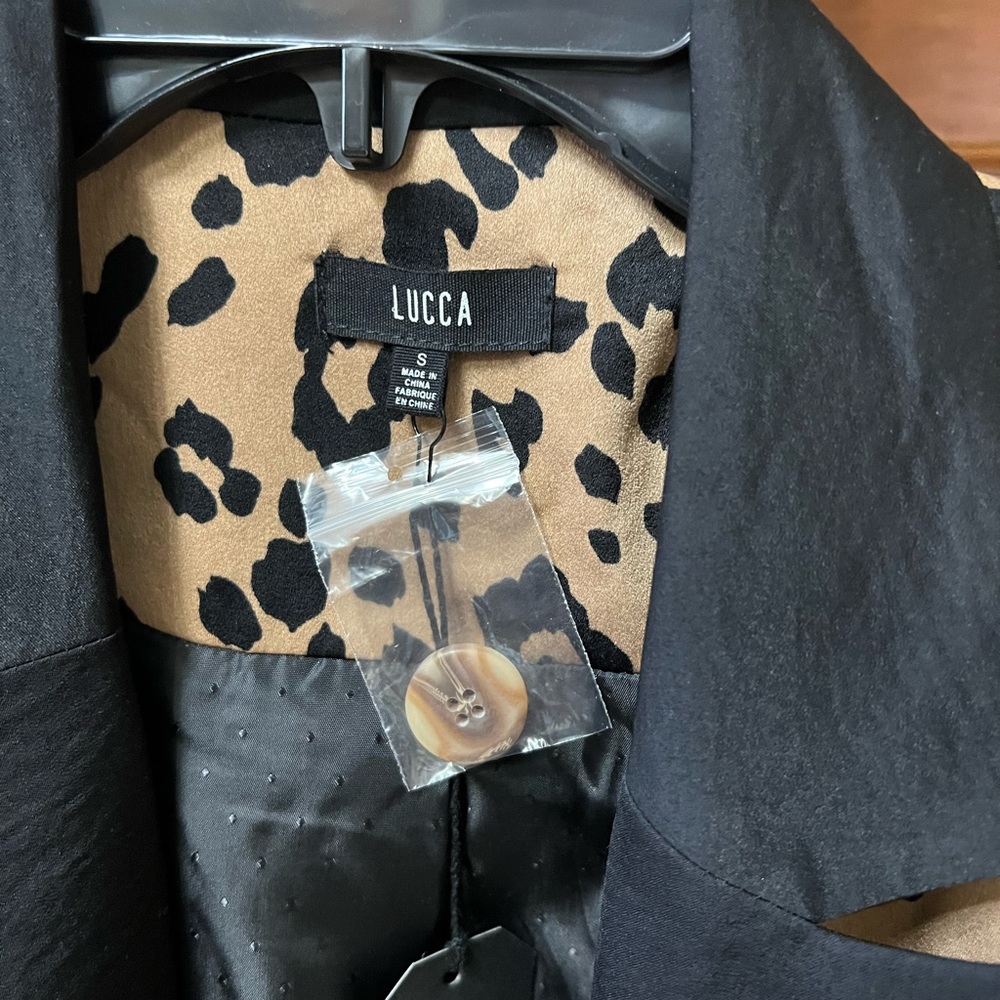 Leopard blazer